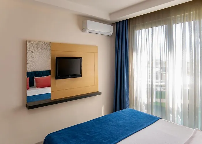 Hotel Royal Towers Lara Kemeragzi