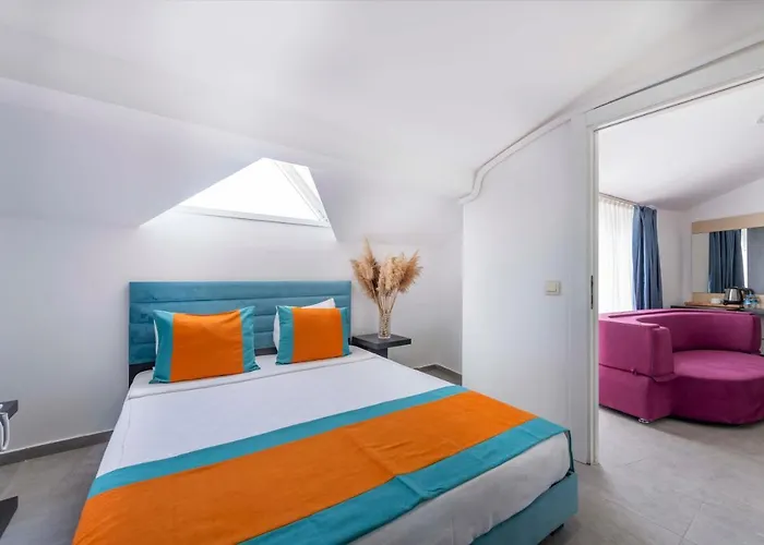 Royal Towers Lara * Kemeragzi